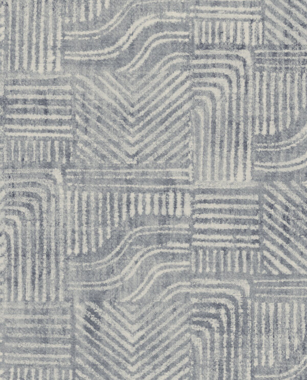 E13915305